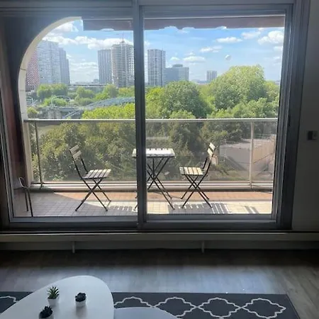 Appartamento Tour Eiffel Vue Seine Avec Terrasse Parigi